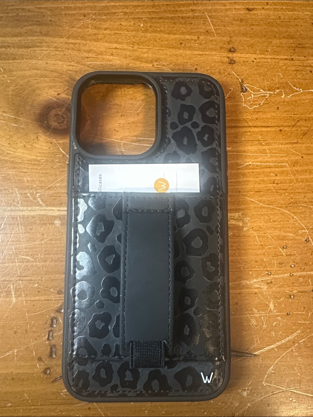 WALLI Phone Case with Black Leopard Print and Card Slot iPhone 14promax